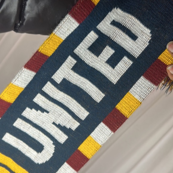 Central Michigan “Wine & Gold” College Scarf - Picture 4 of 4